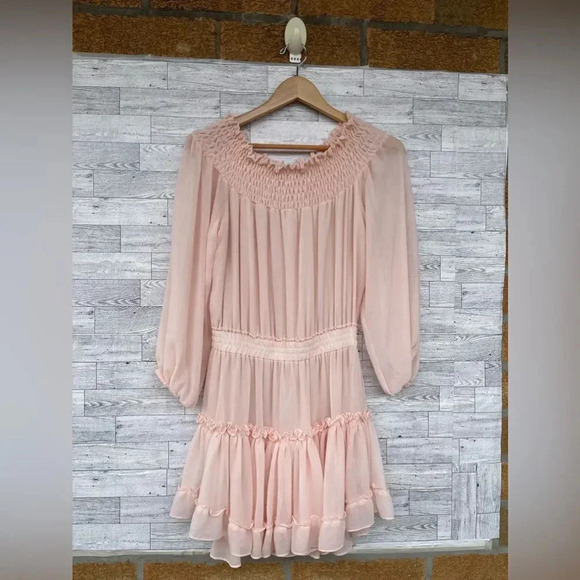 Misa los angeles blush off the shoulder chiffon mini dress medium - Picture 4 of 9